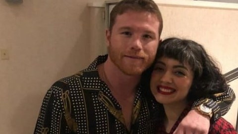 El tapatío como cantante es un gran boxe.ador