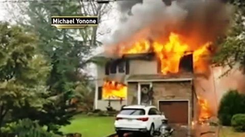 Tres casas se incendiaron