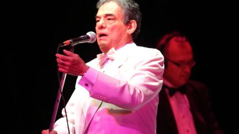 Revelan que José José murió en un hospicio