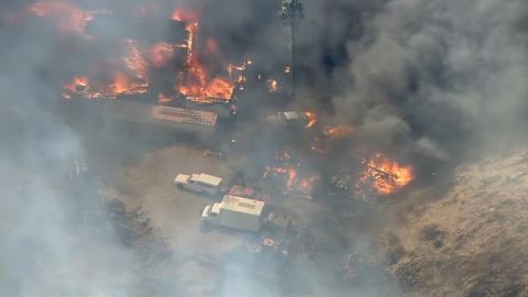 El incendio se propagó rápidamente y en menos de 20 minutos ya había quemado más de 200 hectáreas.