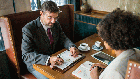 Ir preparado para contestar estas preguntas, te dará puntos extras frente al entrevistador.