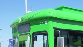 El colectivo LAX-it es gratis y llegarán a las terminales cada 3 o 5 minutos a recoger pasajeros. / twitter: @flylaxairport.