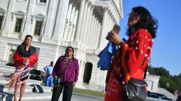 Foto de arhivo de mujeres indígenas americanas en Washington. /AFP/Getty Images)