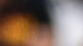 El partido tuvo que ser interrumpido para sacar al hombre de la cancha.