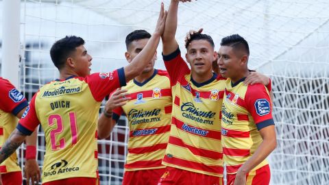 La Máquina cayó 3-2 ante Monarcas en el estadio Azteca.