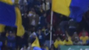 Los jugadores de Tigres posaron con máscaras.