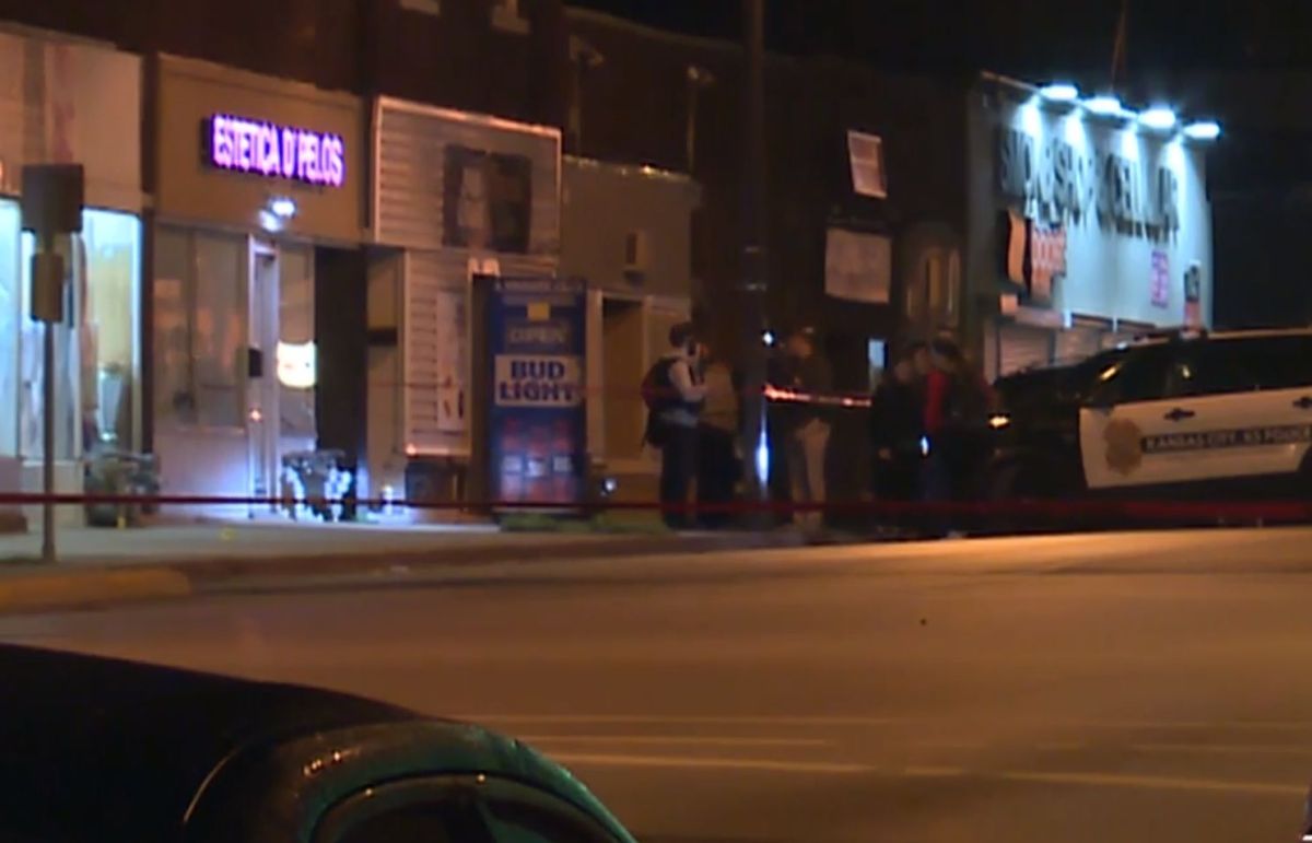 Tiroteo en Kansas City deja varios muertos y heridos La Opinión