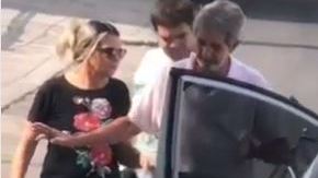 El hombre no pudo contener el llanto por lo que había provocado.