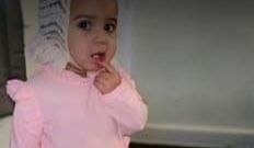 Nikolette murió en los brazos de su madre.