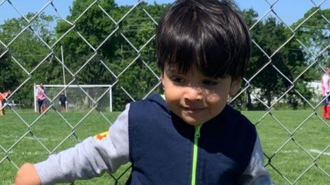 El niño rescatado Clayber Víctor Larosa-Reyes de 3 años.