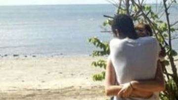 El misterio está en las piernas de estas personas.