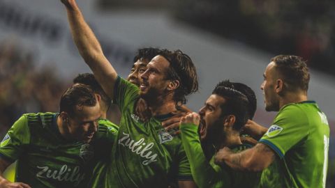 Seattle Sounders venció 2-0 al Real Salt Lake para avanzar a la final de Conferencia donde se medirá al Toronto FC.