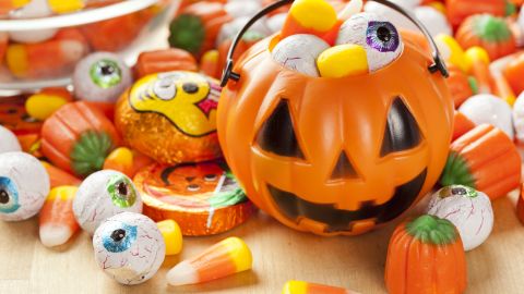 Conoce cuáles son los dulces más comprados para esta fecha.