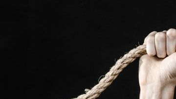 La pareja se suicidó en la residencia familiar en Constanta.