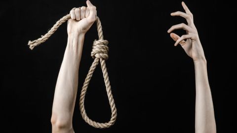 La pareja se suicidó en la residencia familiar en Constanta.