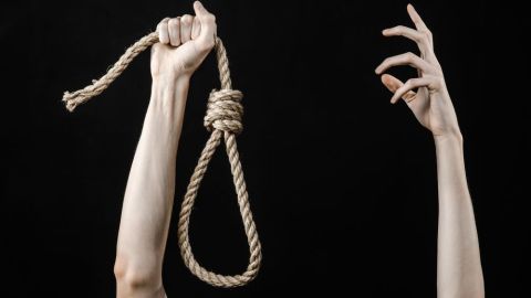 La pareja se suicidó en la residencia familiar en Constanta.