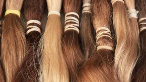 Extensiones de cabello.