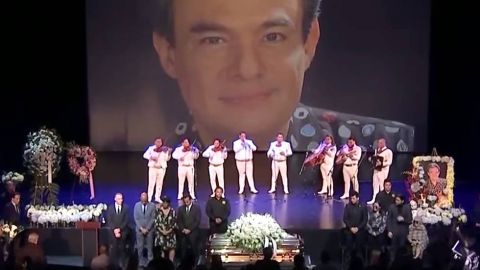 Dan a conocer el acuerdo legal que firmaron los hijos de José José