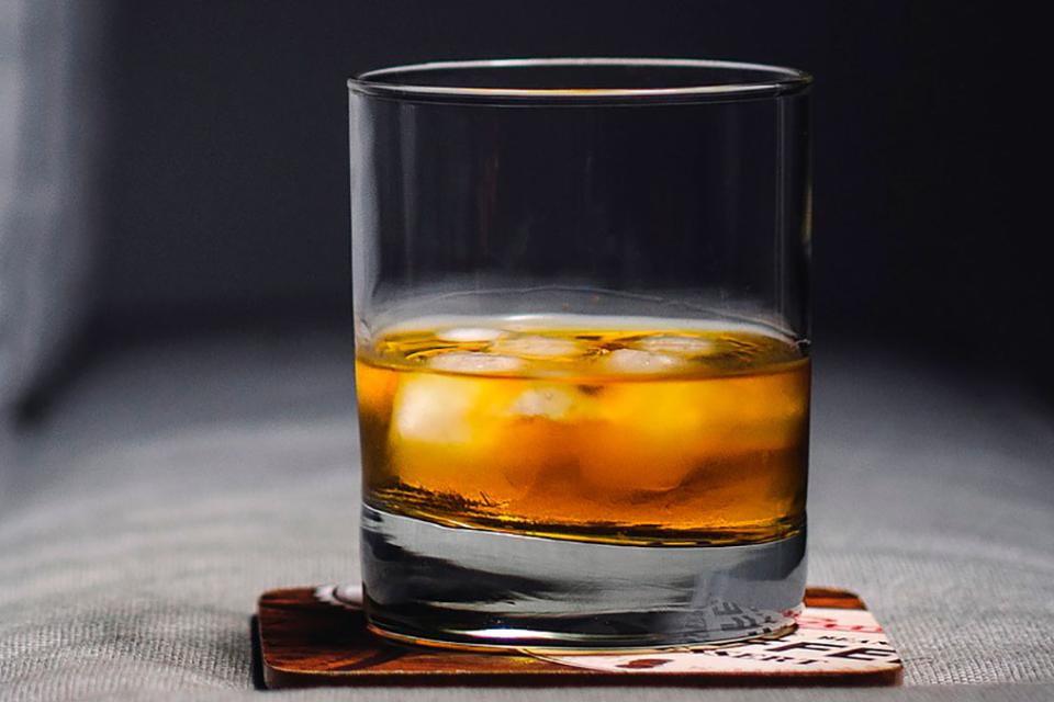 lineal Inscribirse Señora Un solo trago de este whisky escocés cuesta más que un Porsche nuevo - La  Opinión