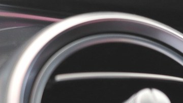 Un tanque de gas refrigerante para mantener tu AC óptimo cuesta menos de $50 en Autozone