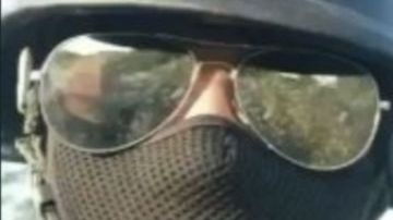 VIDEOS Sicarios de Los Metros y el CJNG muestran arsenal al patrullar la Frontera Chica