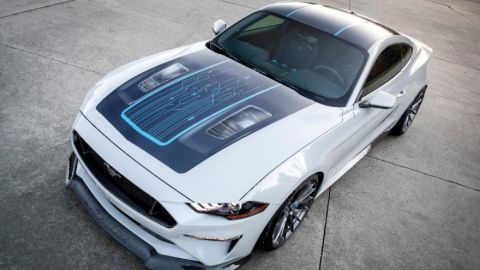 Mustang Lithium es el primer vehículo eléctrico con una transmisión manual