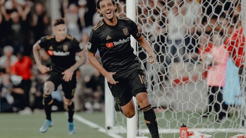 Carlos Vela productor LeBron James, Canelo vs Kovalev