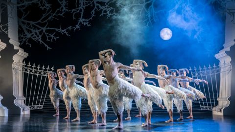 La producción de Matthew Bourne fue creada hace más de dos décadas. Foto: Johan Persson.