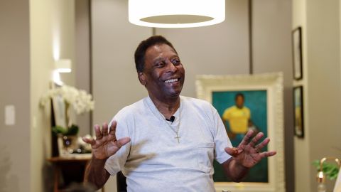 Pelé retó a Cristiano a romper su récord de 1,238 goles.