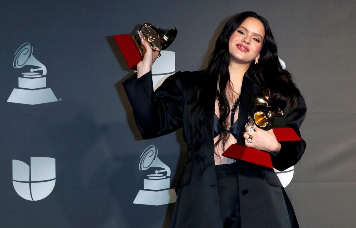 Rosalía se lleva tres Latin Grammys
