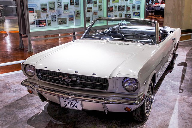 Gail Wise , de 76 años de edad, compró su Ford Mustang a los 22 años