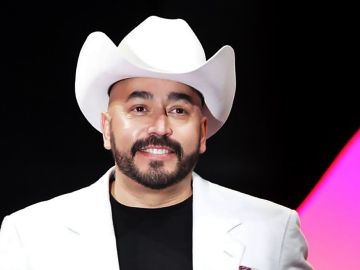 Lupillo Rivera.