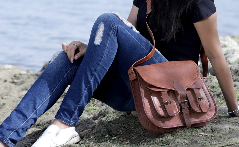 5 bolsos de cuero estilo mensajero para darle un toque vintage a tu look de  Otoño - La Opinión