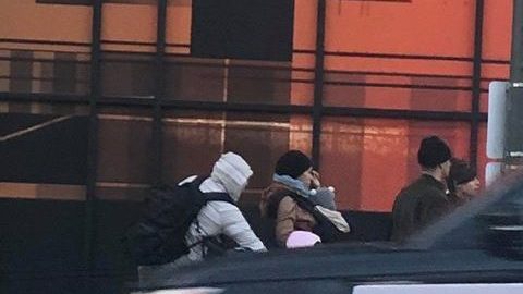 Hace unos meses manifestantes exigieron a CNN una cobertura amplia e imparcial sobre el conflicto en Bolivia. (foto suministrada)