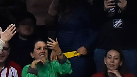 Los aficionados del América, frecuentemente tienen encontronazos entre ellos.
