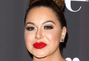 Chiquis Rivera y su ajustadísimo vestido que marcan todas sus curvas