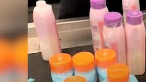 El sospechoso fue regresado a Colombia y las drogas entregadas a la policía.