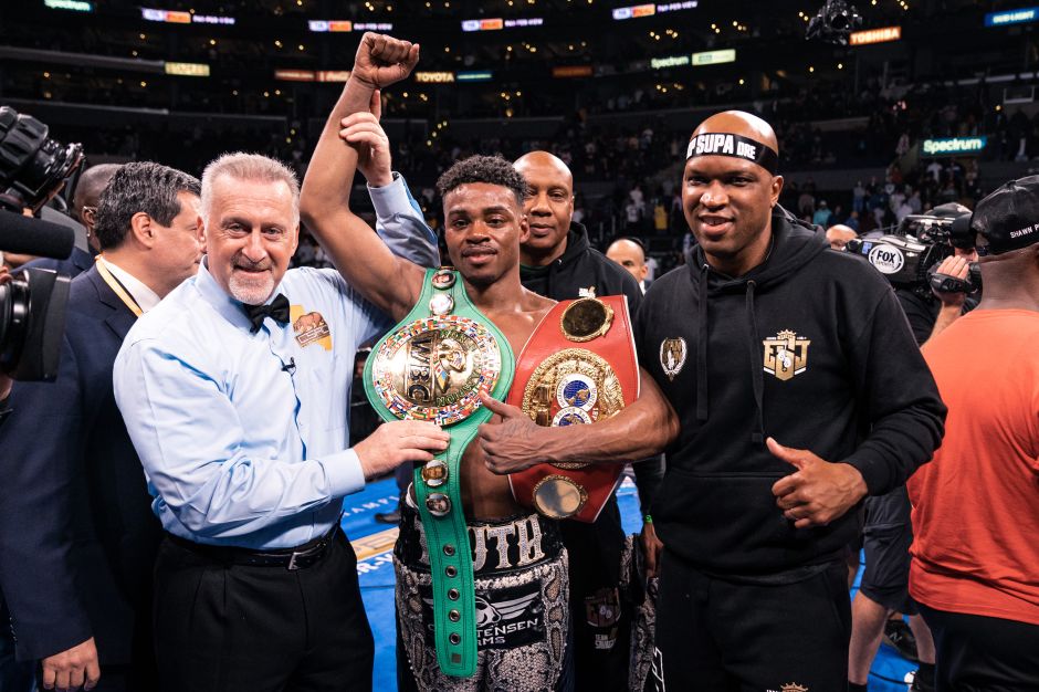 Errol Spence Jr. unificó los títulos de peso welter al vencer a Shawn Porter en septiembre.