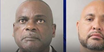 Gerald Goines (izq) y el otro acusado exoficial Steve Bryant.