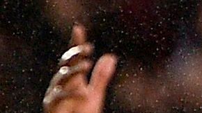 Ruben Aguilar del Mónaco se enfureció tras la decisión del árbitro.