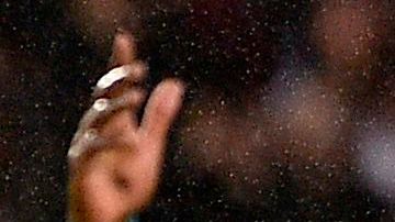 Ruben Aguilar del Mónaco se enfureció tras la decisión del árbitro.