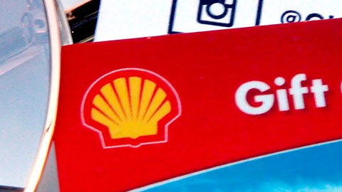 Los estafadores harán todo lo posible por quedarse con algo del dinero que generan estas tarjetas.