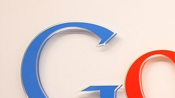 El hombre hasta usó colores similares a las del famoso buscador de internet.