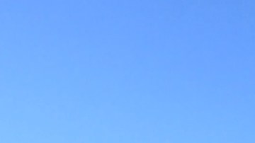 "Grand Candela" est'a dedicado a las víctimas de la masacre en El Paso.