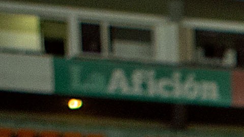 Jorge Vergara celebrando con Omar Bravo la obtención de la Copa MX en el 2015.