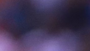 José Madueña disputando un balón con Alan Pulido.