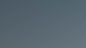 Más de 3,000 bomberos luchan contra el fuego Kincade. / fotos: Anna Maria Barry-Jester/California Healthline.