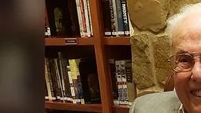 John y Charlotte con su reconocimiento Guinness.