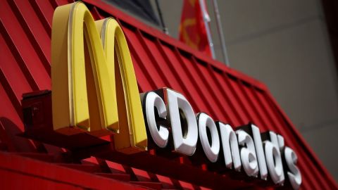 Un establecimiento de comida rápida McDonald's.