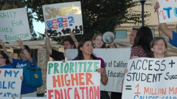 Campaña para hacer de la educación una prioridad en California.